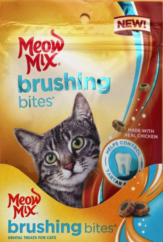 Meow-Mix Brushing Bites Chicken Dental Treats 2.25 Oz